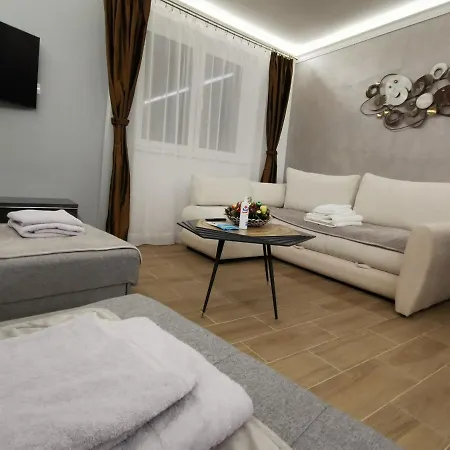 Suncana Planina 103 *